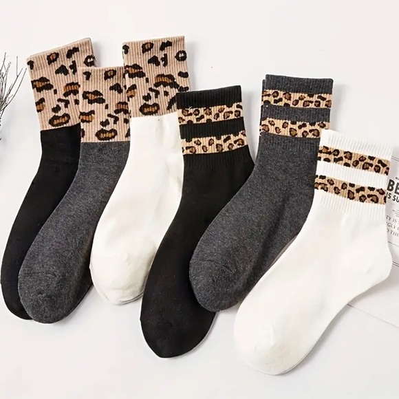 Accessories - LEOPARD PRINT SOCKS 6 PAIR NEW IN PACKAGE